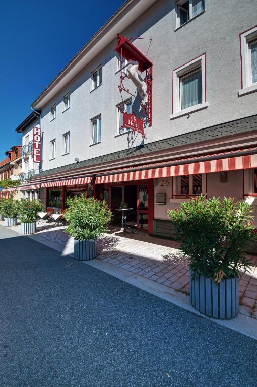 Hotel Zum Weissen Roessel Walldorf  Ngoại thất bức ảnh